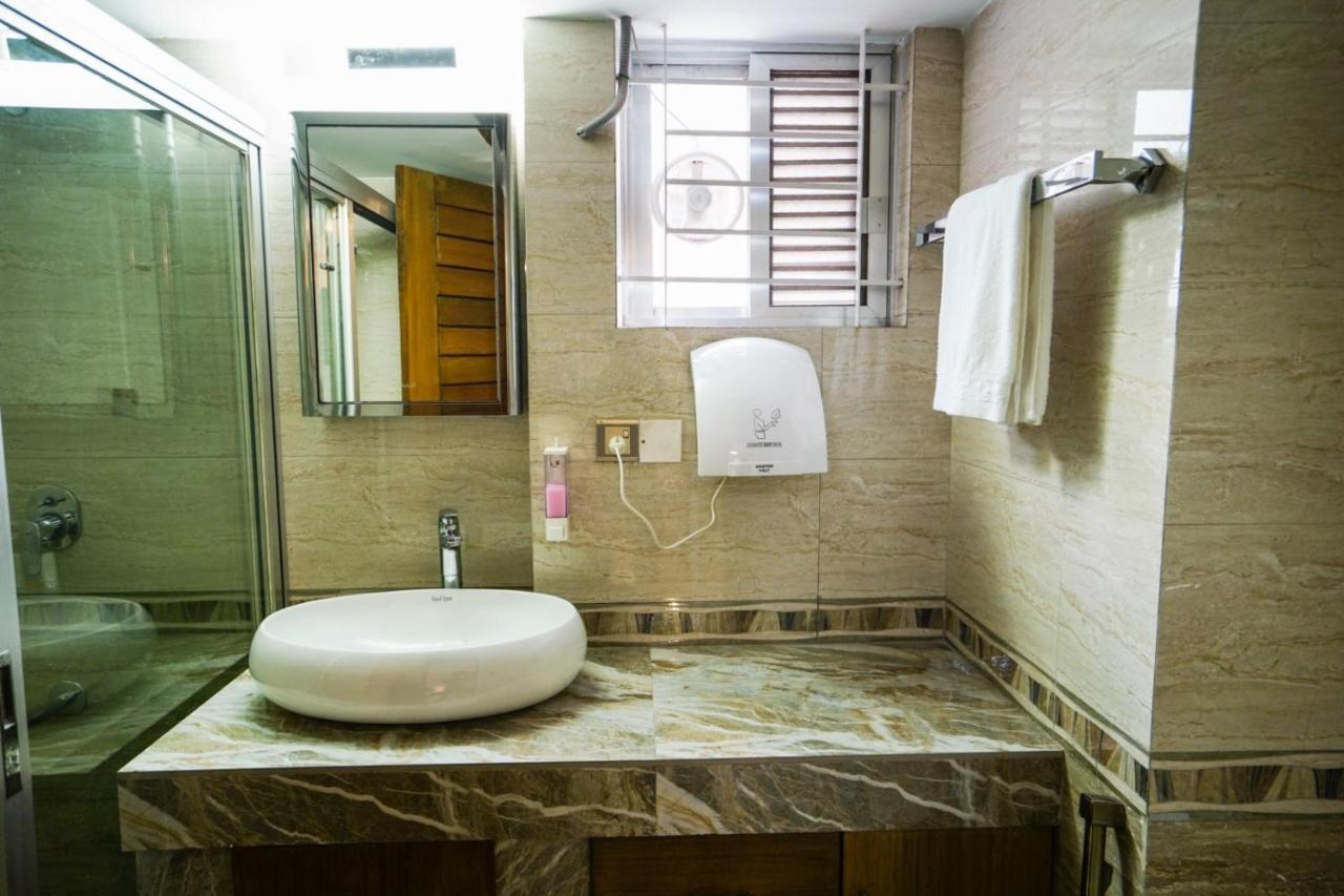 Shinepukur Suites Dhaka Exterior photo